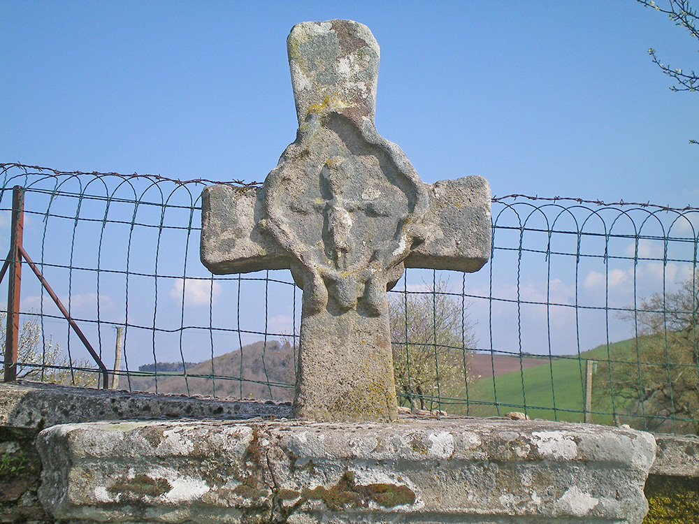 Croix : Christ en croix
