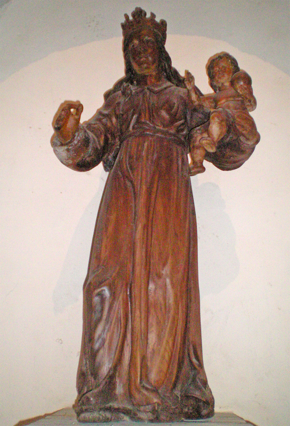 Statue : Vierge à l'Enfant